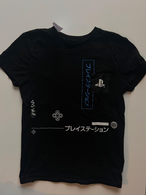 Producto - Remera negra PlayStation - 1