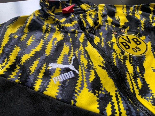 Campera Borussia Dortmund IMPORTADA - Soccer Store