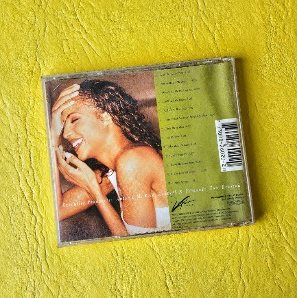 Producto - TONI BRAXTON ''Secrets'' (E.E.U.U.) - 1