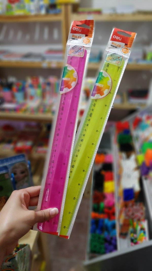 Producto - Regla Deli x30 CM Colores Fluo