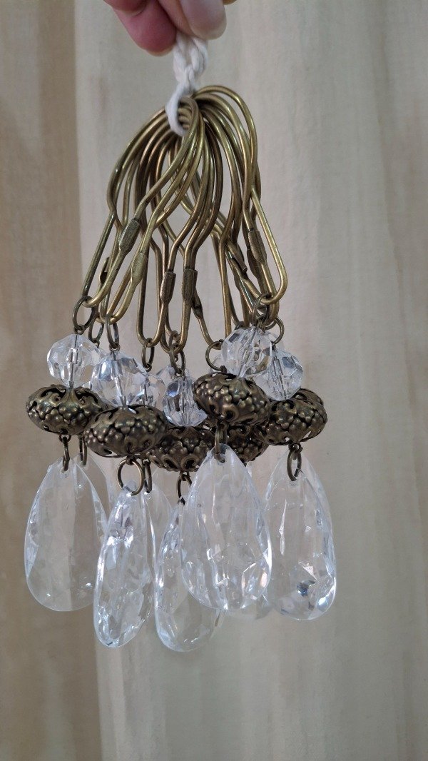 Producto - Ganchos de cortinas Almendra Bronce