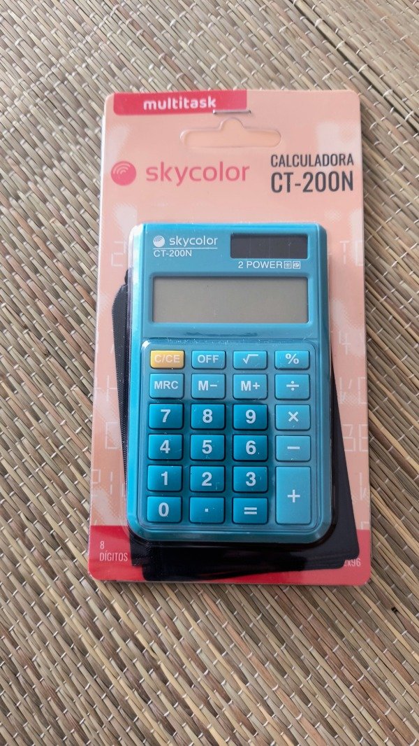 Producto - Calculadora SKY color azul con funda