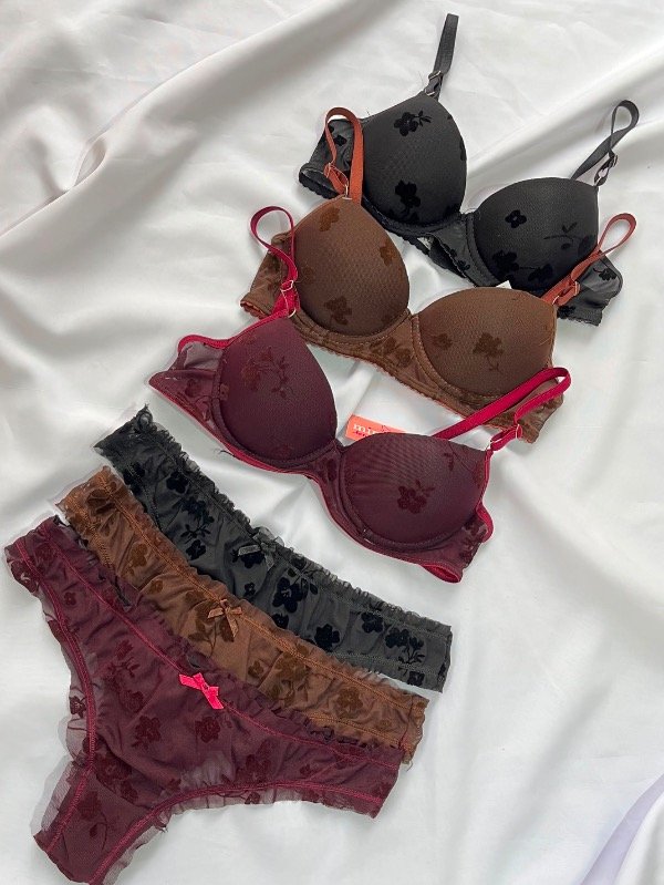 Producto - CLARA CON ARCO Y PUSH UP - 85 al 110 - (espalda chica)