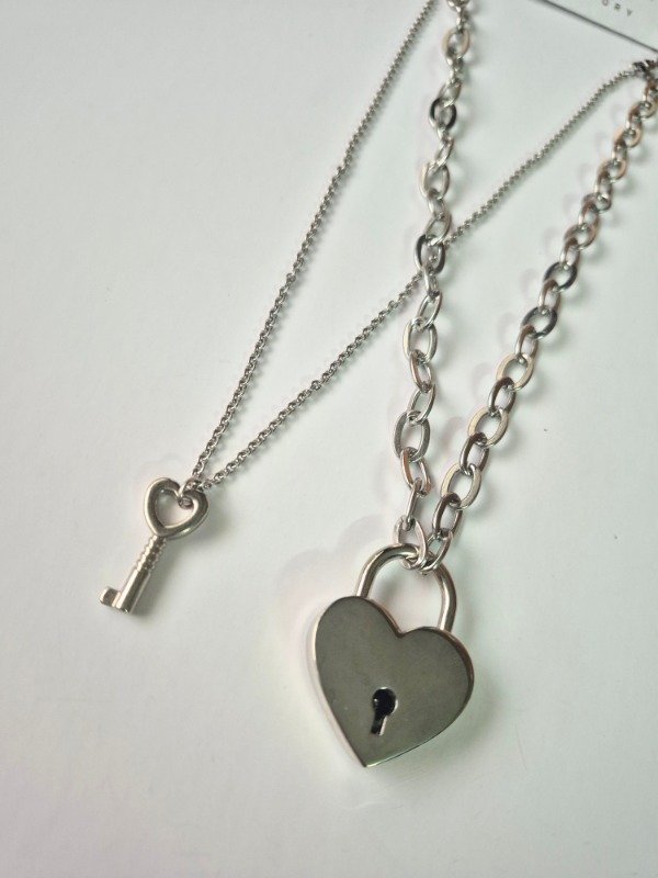 Producto - Collares Chained