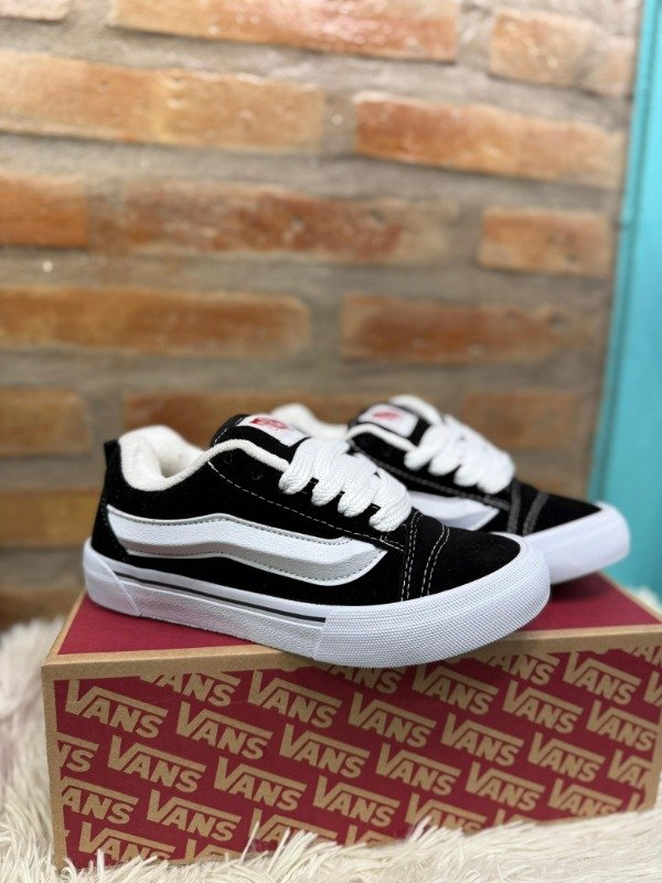 Producto - VANS KNU CLASICAS