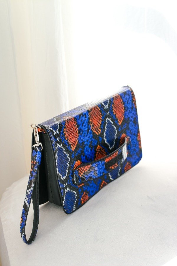Producto - CARTERA / SOBRE - Phyton - 3