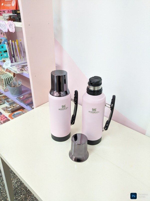 Producto - Termo simil stanley con manija plegable 1300ml