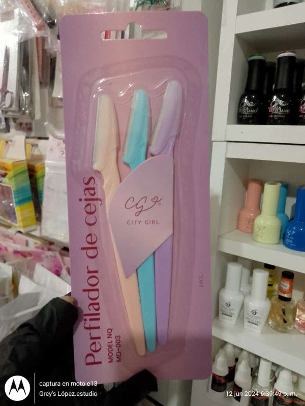 Producto - Perfilador de cejas