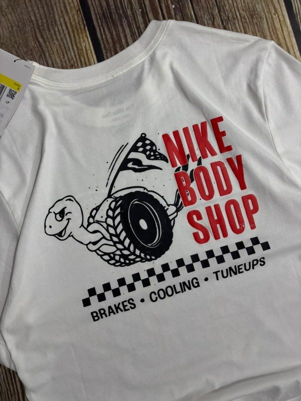 Producto - NIKE SNAIL RACING TEE - 5