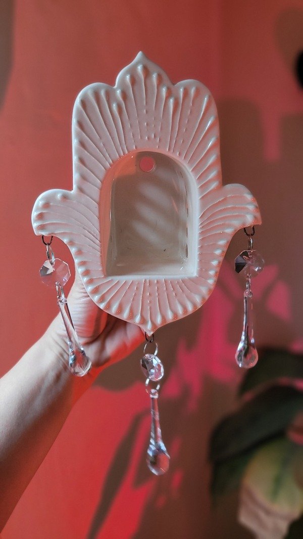 Producto - Luminaria linea Sitara Caireles. HAMSA BLANCA 2