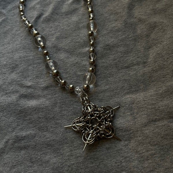 Producto - Collar punk star