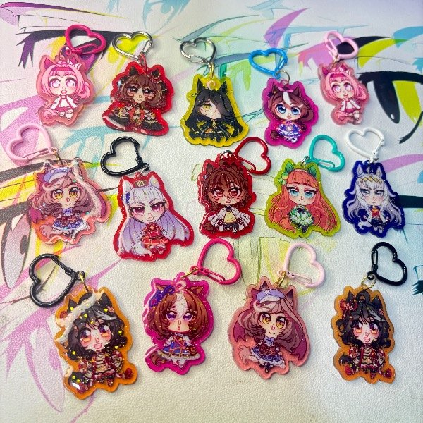 Producto - Llaveros uma musume mini