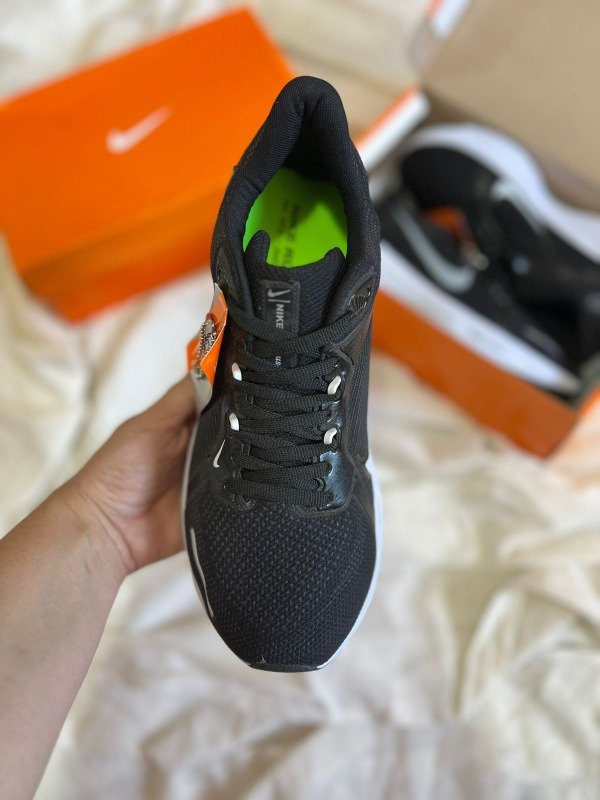 Producto - Nike Run Swift