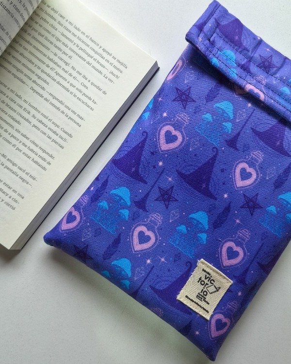 Producto - Funda para libros mediana Potion Love IMPERMEABLE - 2