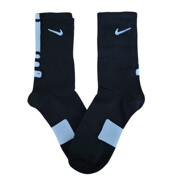 Producto - Nike base negra deralles blancos