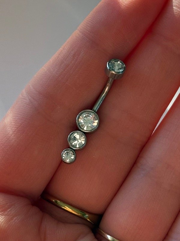 Producto - Piercing ombligo cubic x3