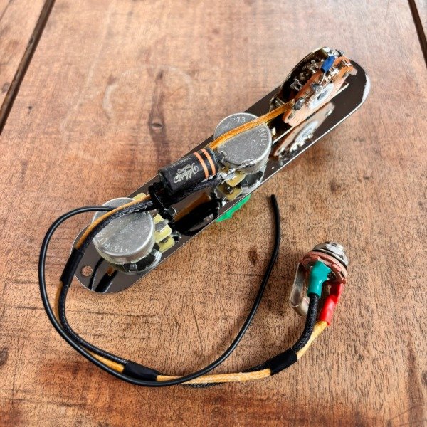 Producto - Circuito TL Premium con Panel de control y Potenciómetros de vástago plano