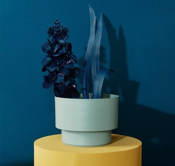 Producto - MACETA ALUMINIO GRANDE + PLATO