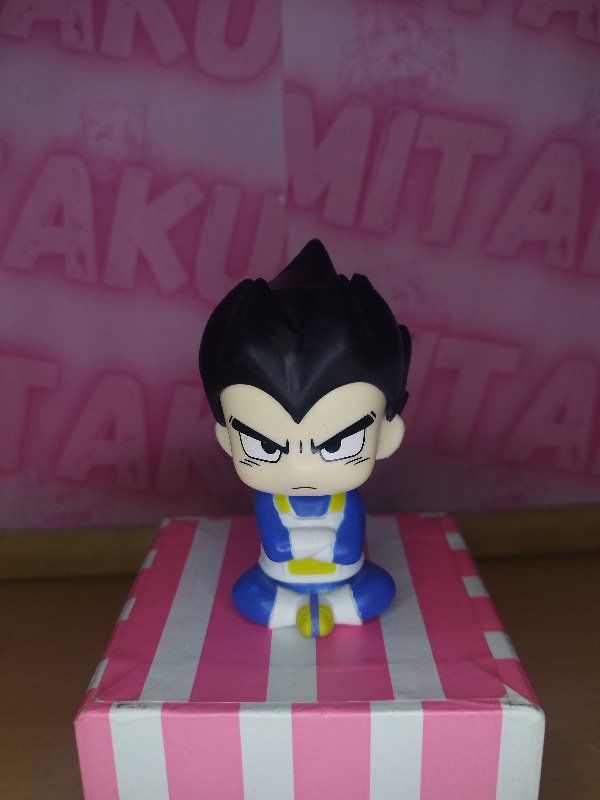 Producto - Figuras Look Up Goku - Vegeta - Dragon Ball ( 8.5cm )