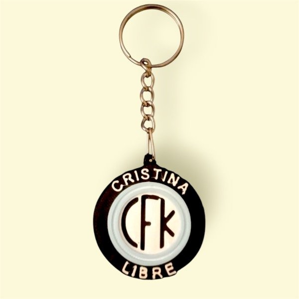 Producto - Llavero impreso en 3D Cristina Libre
