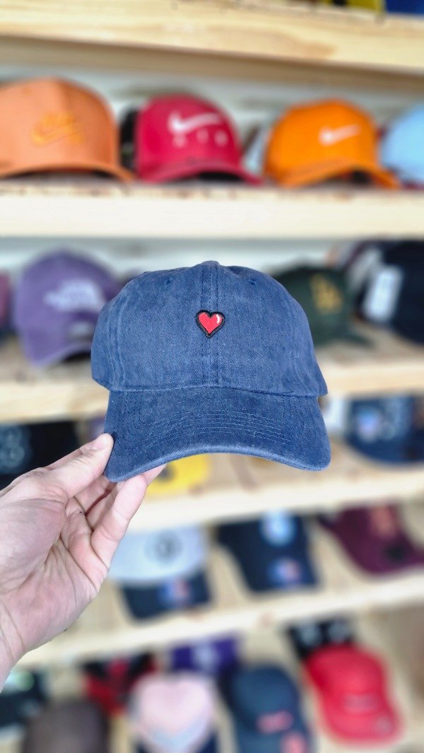 Producto - GORRA VINTAGE CORAZON