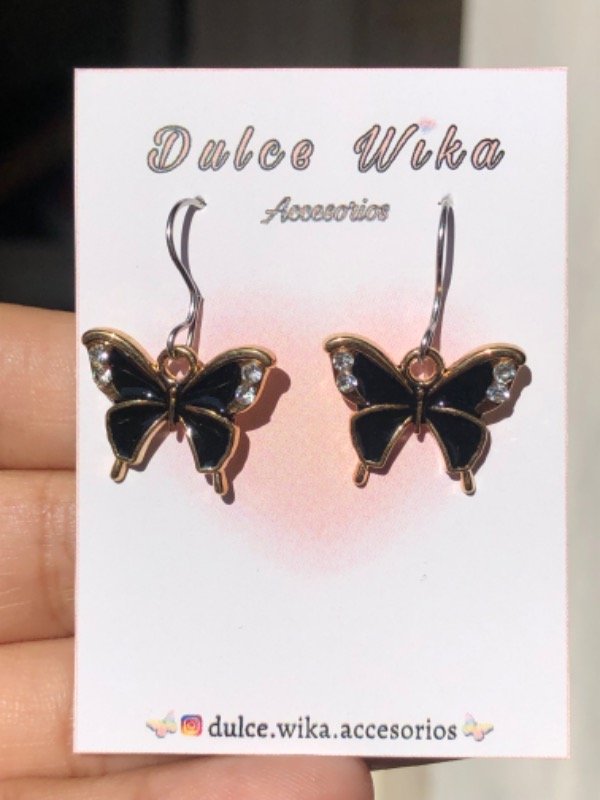 Producto - Aros mariposa dorada