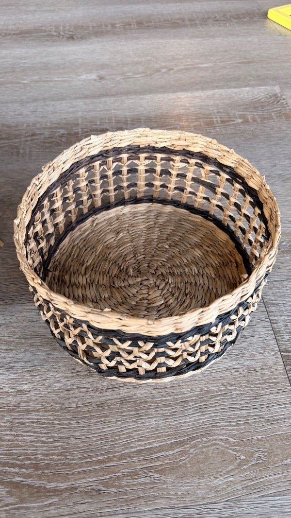 Producto - Canasto fibra natural calado 20x11cm