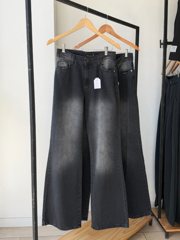 Producto - Jens Wide Leg Lua