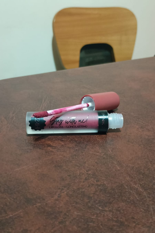 Producto - Lipgloss Intransferible Stay with me tono 3