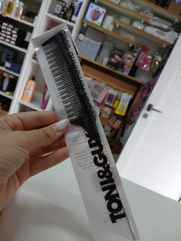 Producto - Peine  desmechado con punta de metal