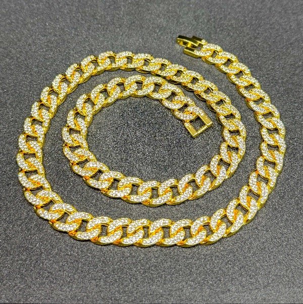 Producto - Cadena cubana dorada con strass 50cm cierre cajon