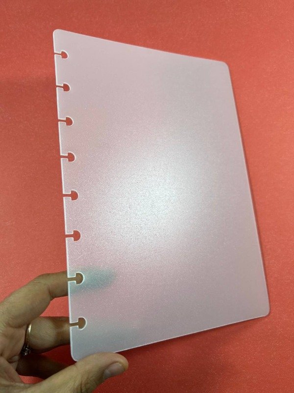 Producto - 10 tapas A5 transparentes 1000 micrones (1 mm) PERFORADAS Y REDONDEADAS