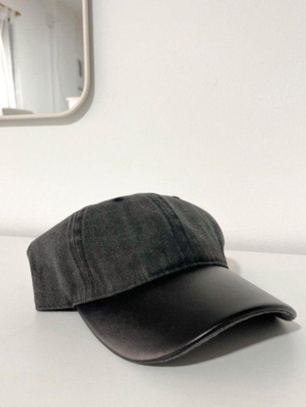 Producto - GORRA ECO CUERO