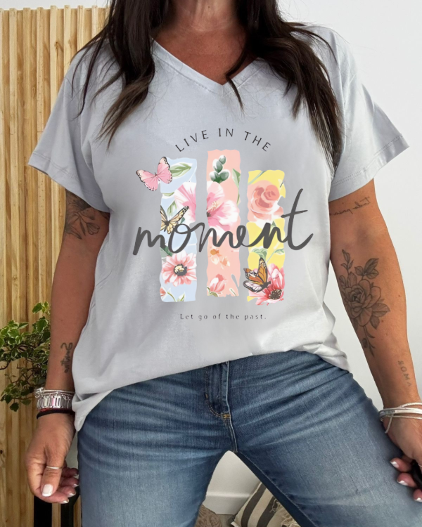 Producto - Remera de Algodon escote V Gris (Moment)