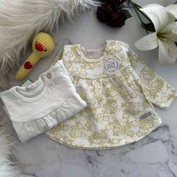 Producto - Remera Pimpollo con Detalles Engomados