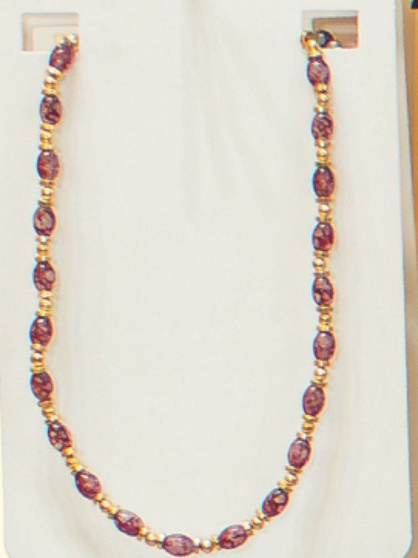 Producto - Coleccion Aniversario - Collar de acrilico lila con dorado