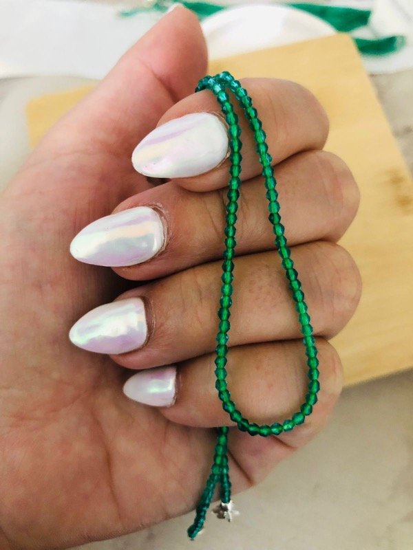 Producto - Gargantilla cristales Verde inglés Acero Blanco