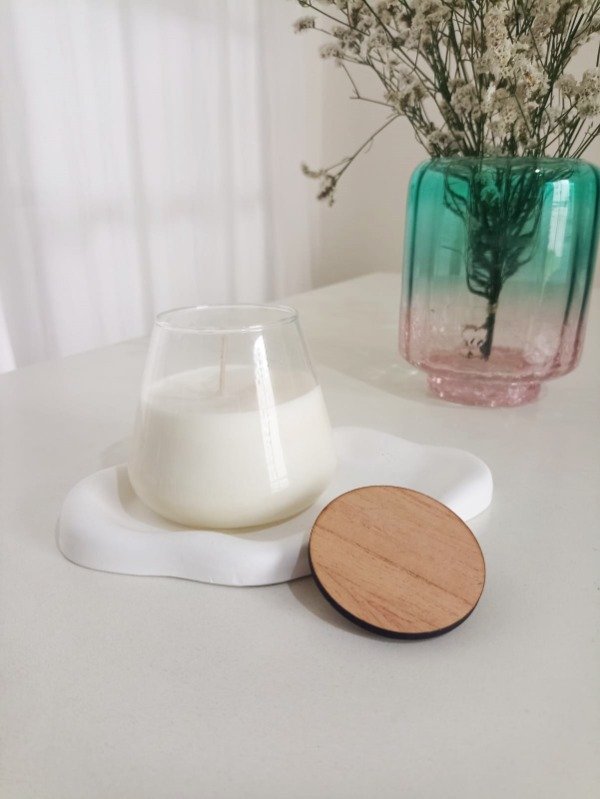 Producto - Vela Cónica con tapa de madera