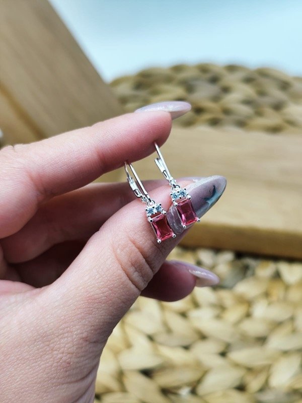 Producto - Aros Brizura Rectangular Rojo