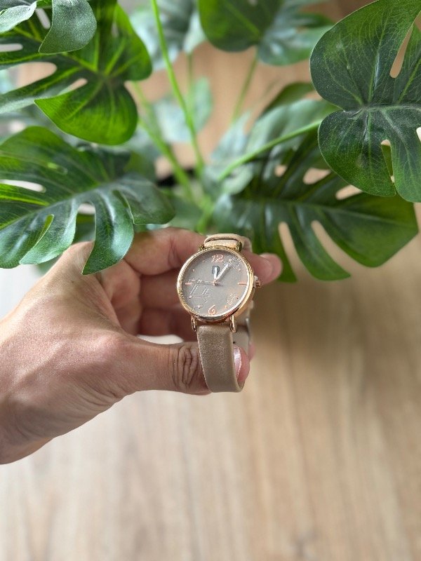 Producto - Reloj pistacho mujer