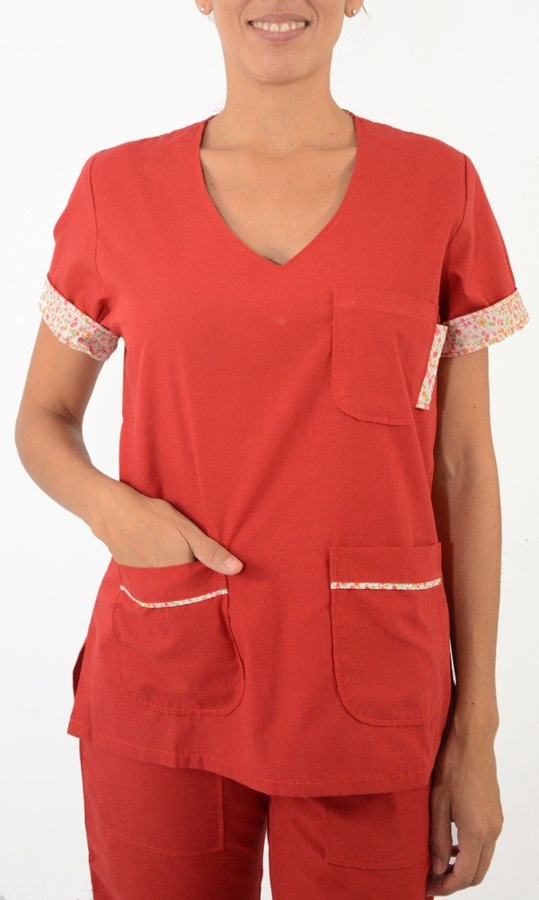 Producto - Ambo SAMY Rojo