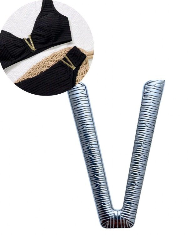 Producto - Herraje en "V" decorativo plateado (por unidad)
