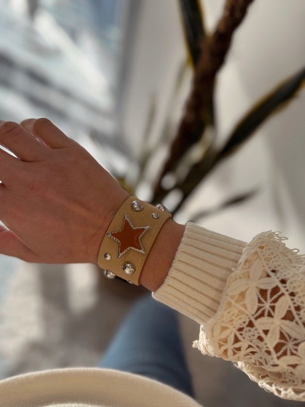 Producto - BRAZALETE STARS GAMUZA