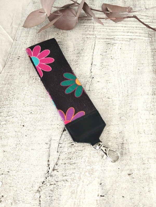 Producto - LLAVERO CINTA -VARIOS MODELOS