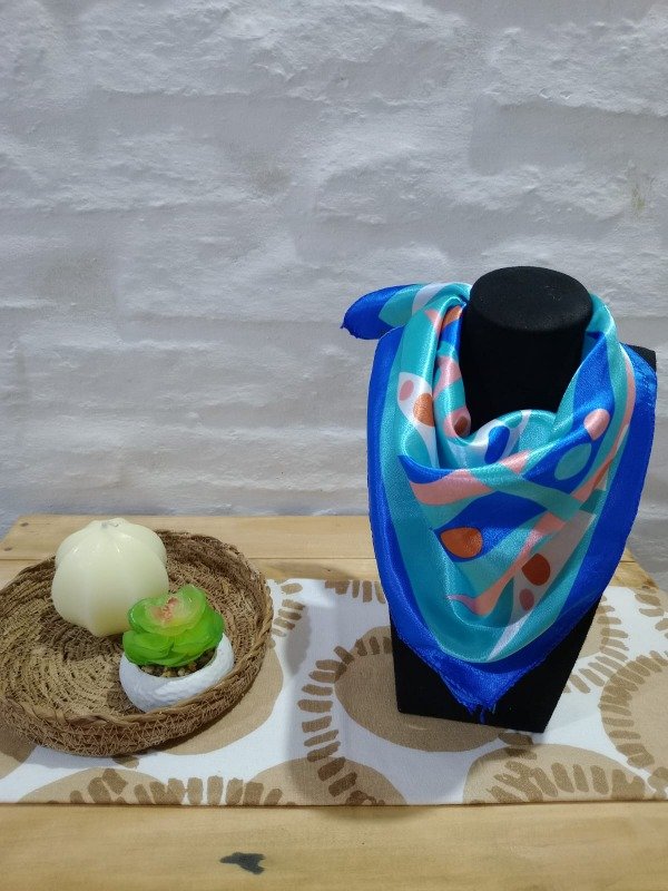 Producto - pañuelo ALDA