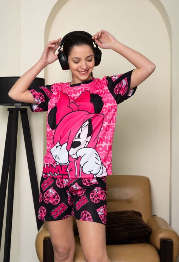 Producto - Pijamas de adultos Minnie capucha