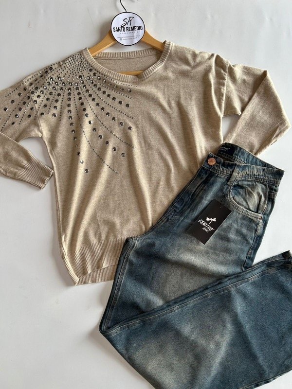 Producto - SWEATER BEIGE TACHAS