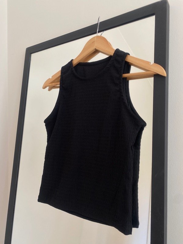 Producto - Musculosa Devy