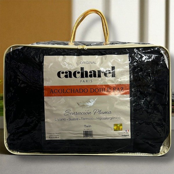 Producto - Acolchado REVERSIBLE EFECTO DUVET línea CACHAREL PARIS