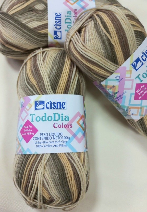 Producto - CISNE TODO DIA MULTICOLOR -ANTIPILLING PACK X 5 OVILLOS COLOR 72409
